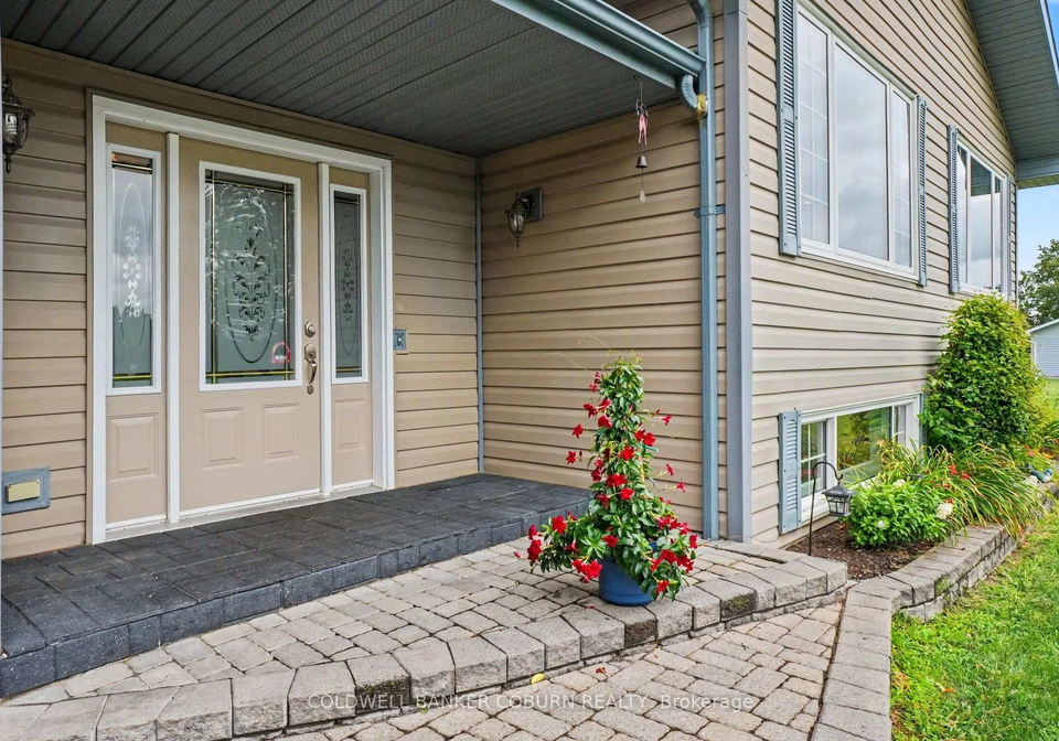 11711-breezewood-avenue-south-dundas-ontario-x13699050