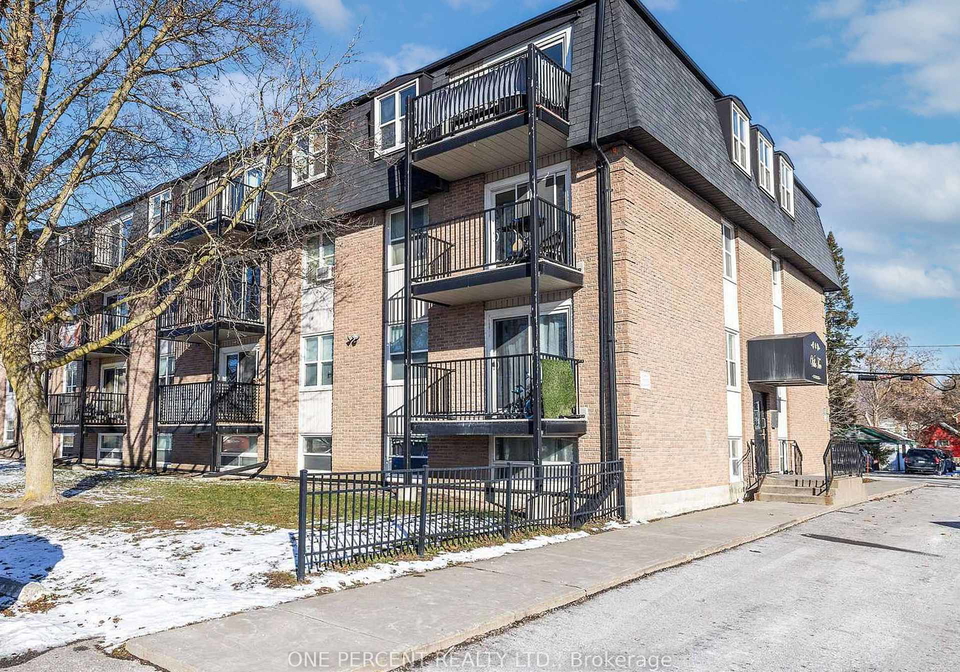 25-college-street-e-belleville-ontario-x13699138