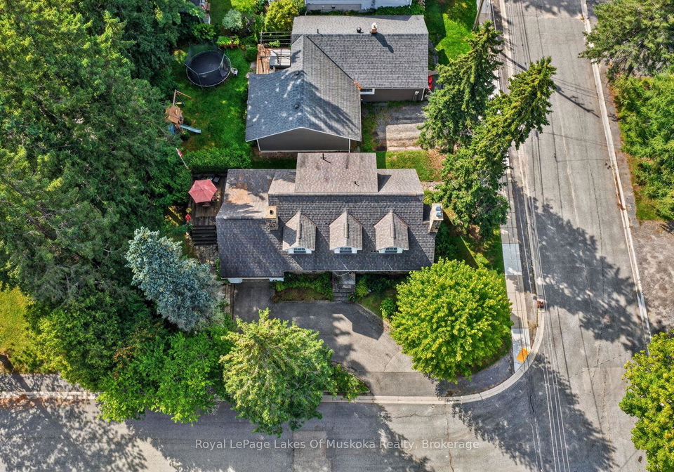 2-mountview-avenue-huntsville-ontario-x13699244