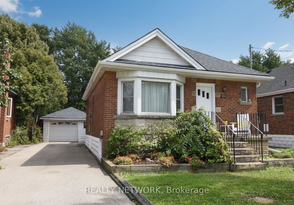 575-upper-wentworth-street-hamilton-ontario-x13699330