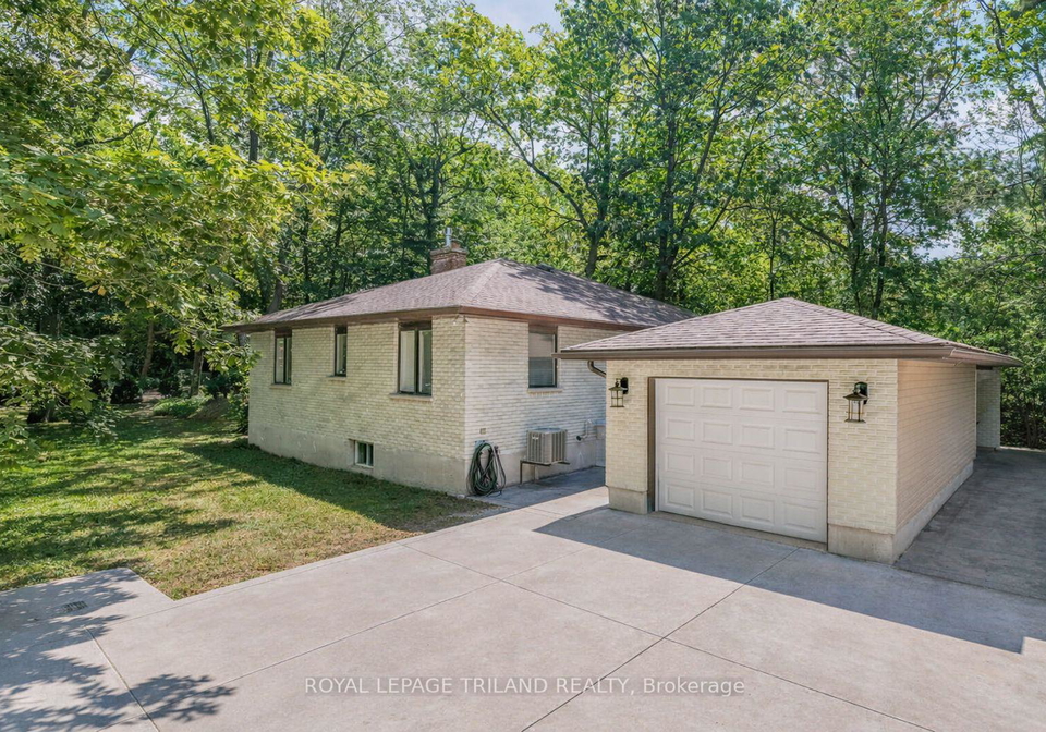 33-forest-avenue-south-huron-ontario-x13699400