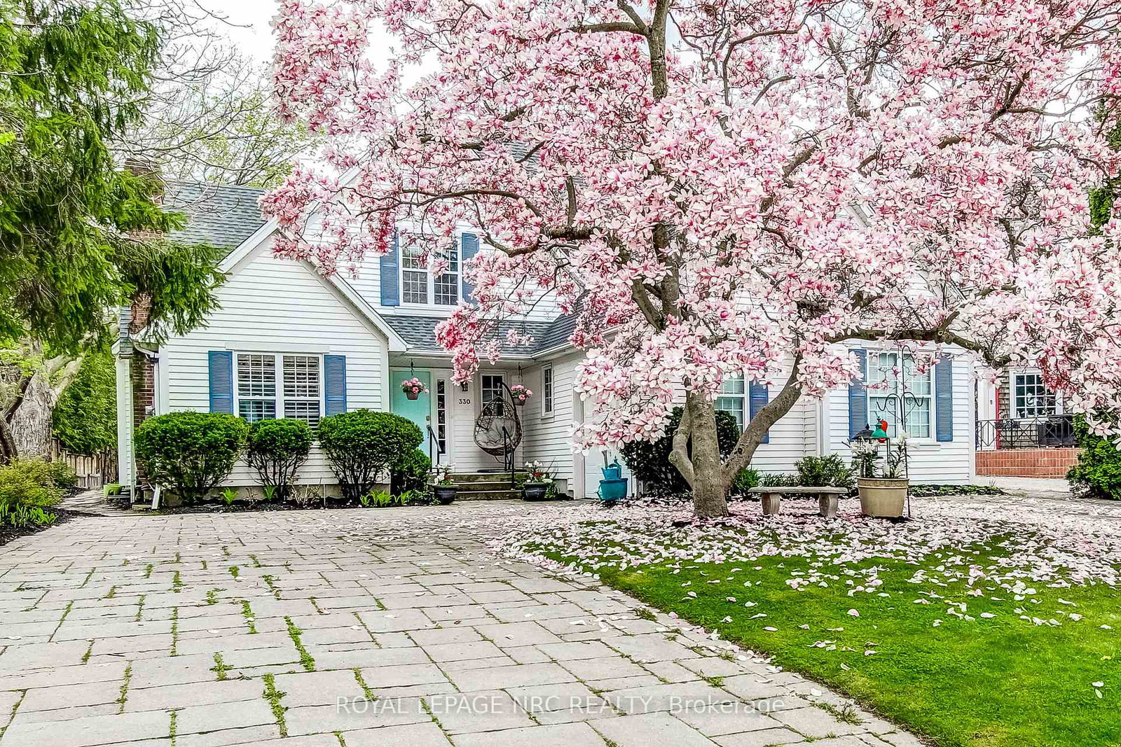 330-gate-street-niagara-on-the-lake-ontario-x13699518