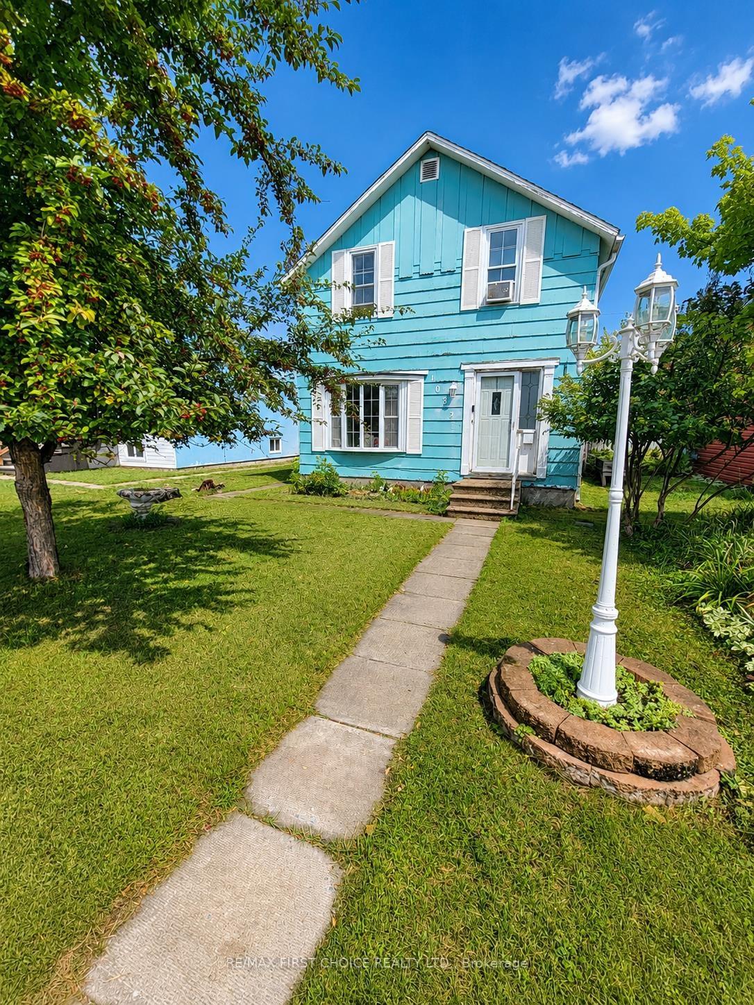1032-third-street-e-fort-frances-ontario-x13699536