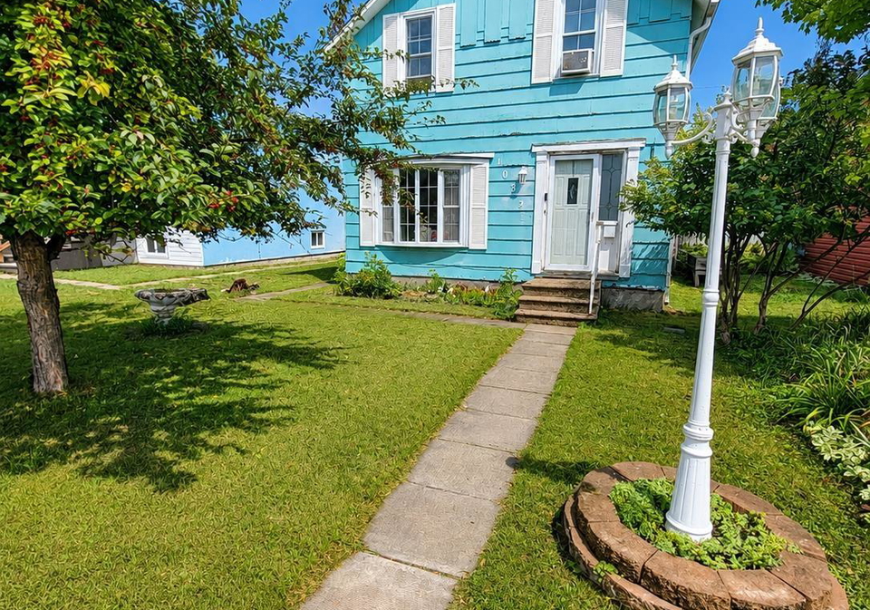 1032-third-street-e-fort-frances-ontario-x13699536