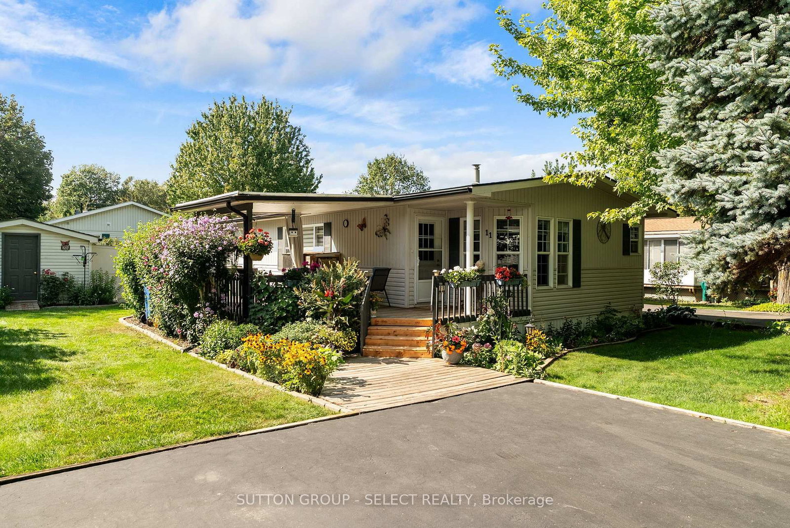 11-huron-lane-ashfield-colborne-wawanosh-ontario-x13699544