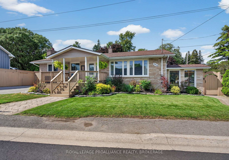 394-queen-street-loyalist-ontario-x13699670
