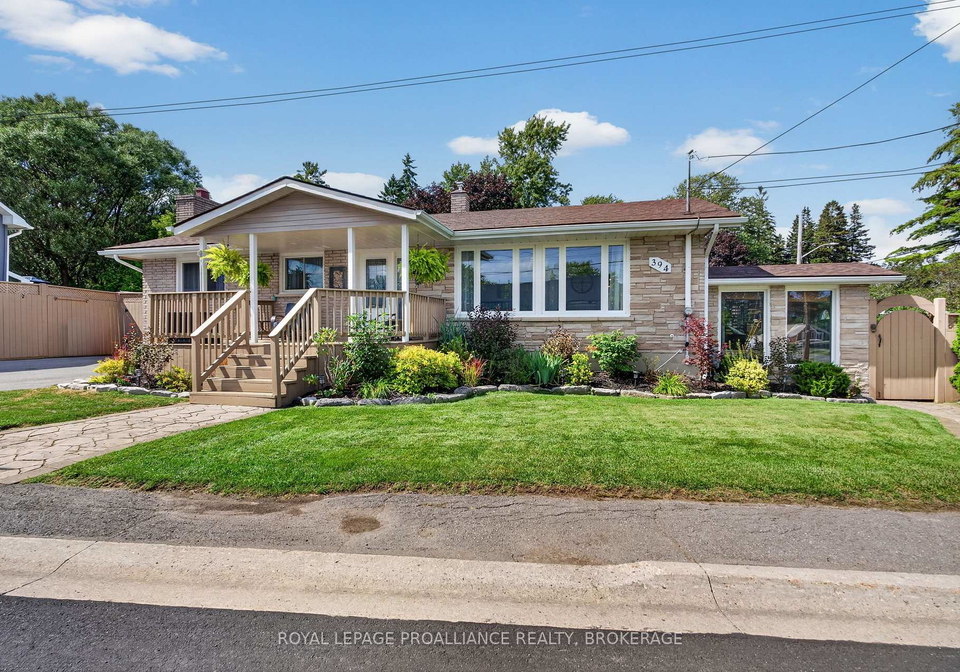 394-queen-street-loyalist-ontario-x13699670