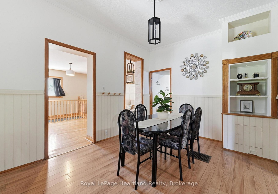 109-goderich-street-central-huron-ontario-x13699704