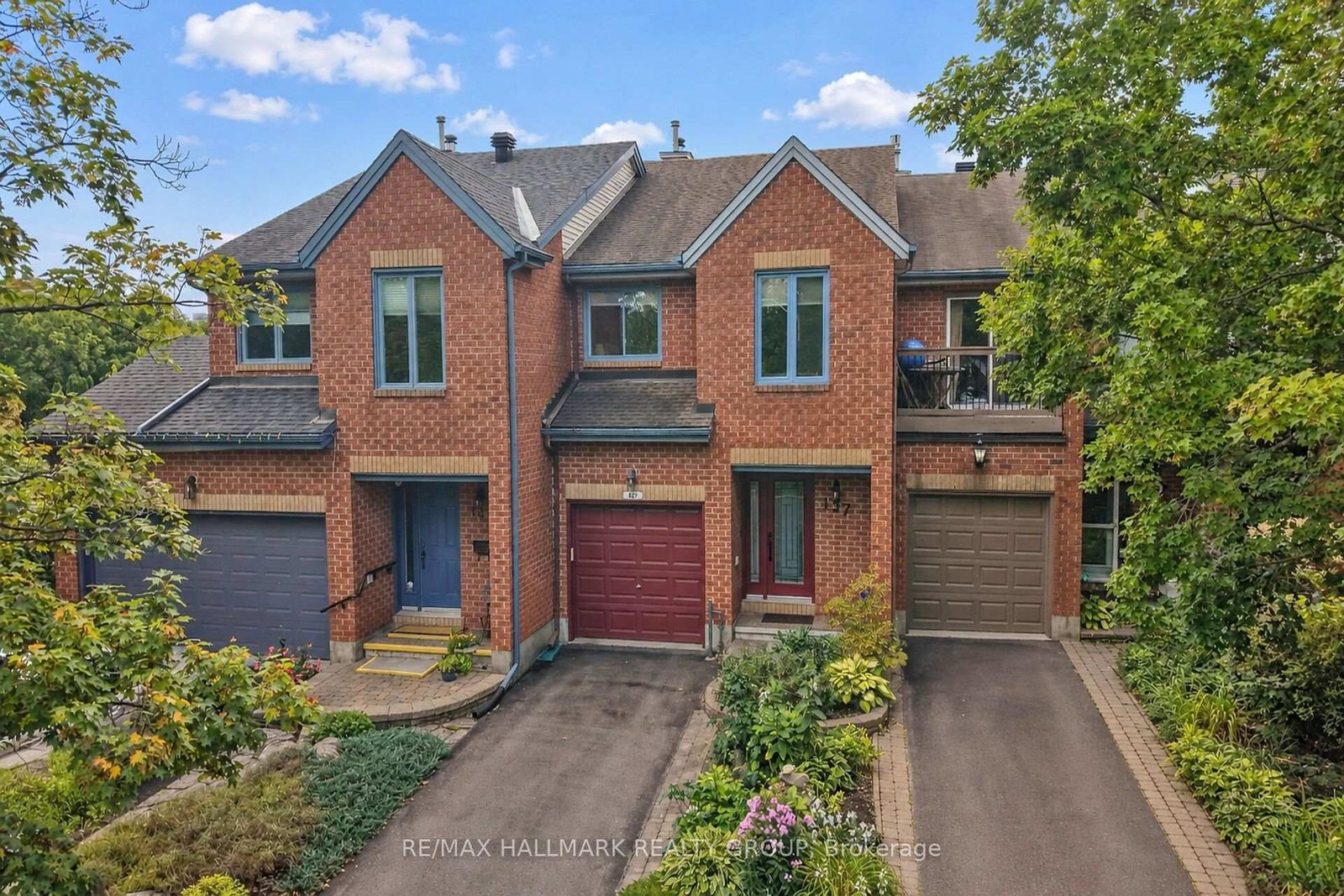 137-dunbarton-court-ottawa-ontario-x13699792