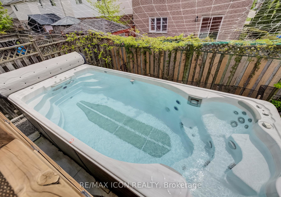 124-prosperity-drive-kitchener-ontario-x13699914
