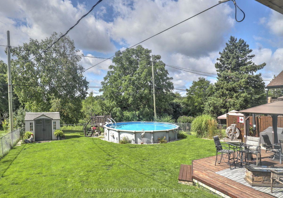45-agincourt-gardens-london-south-ontario-x13700044