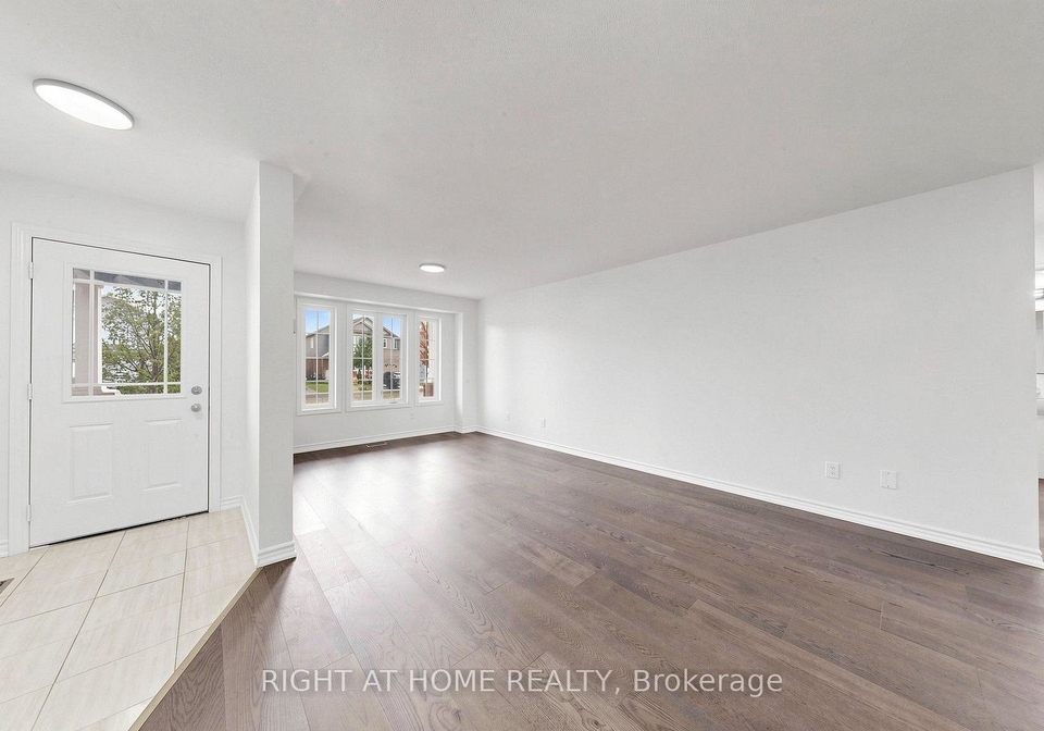 951-adams-avenue-s-north-perth-ontario-x13700080