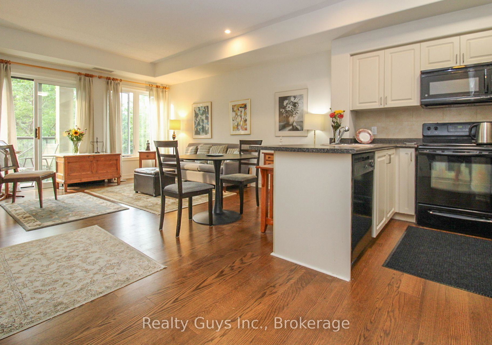 869-clonsilla-avenue-peterborough-ontario-x13700246