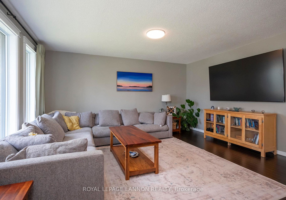 242-fanshaw-st-thunder-bay-ontario-x13700320