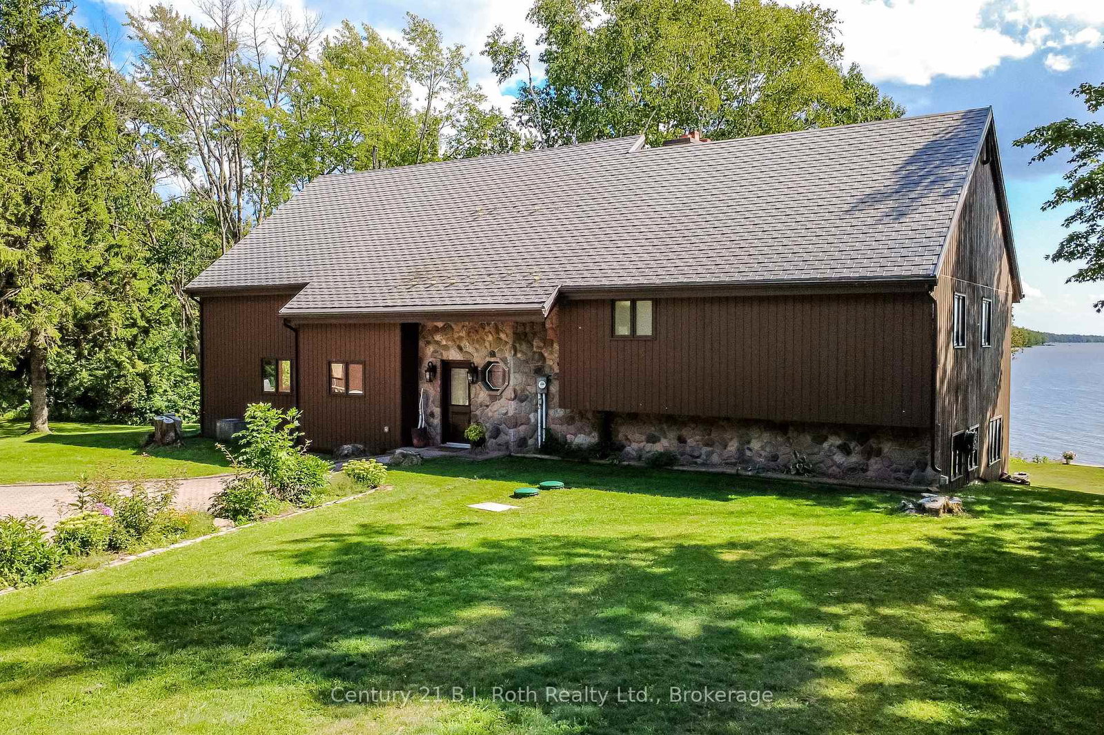 89-mccrackin-avenue-kawartha-lakes-ontario-x13700346