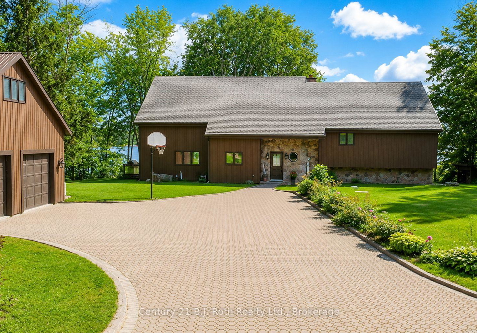 89-mccrackin-avenue-kawartha-lakes-ontario-x13700346