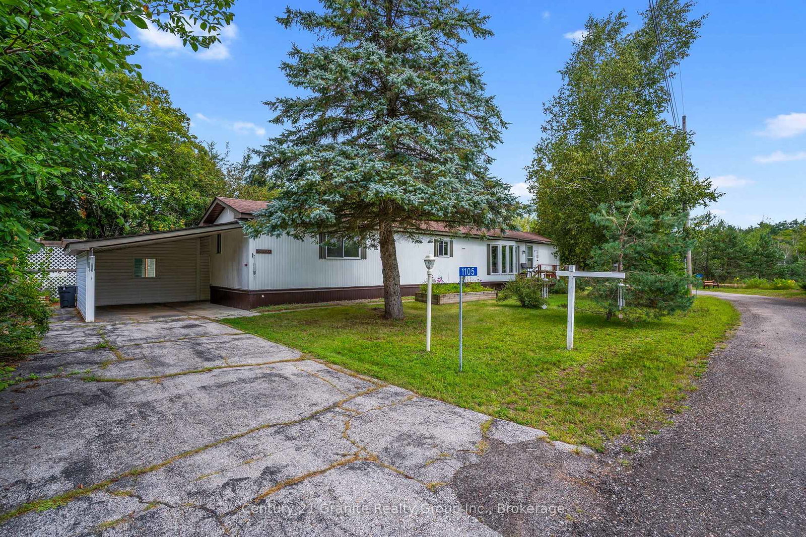 1105-eighth-lane-minden-hills-ontario-x13700362