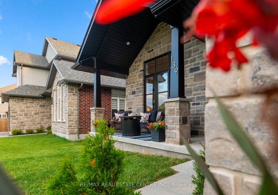139-marr-drive-centre-wellington-ontario-x13700368
