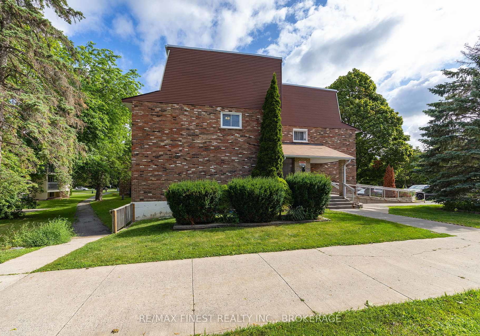 845-milford-drive-kingston-ontario-x13700382