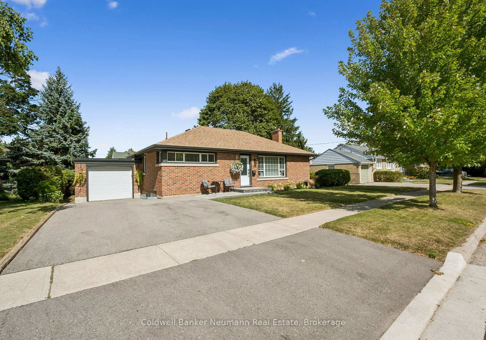 11-western-avenue-guelph-ontario-x13700688
