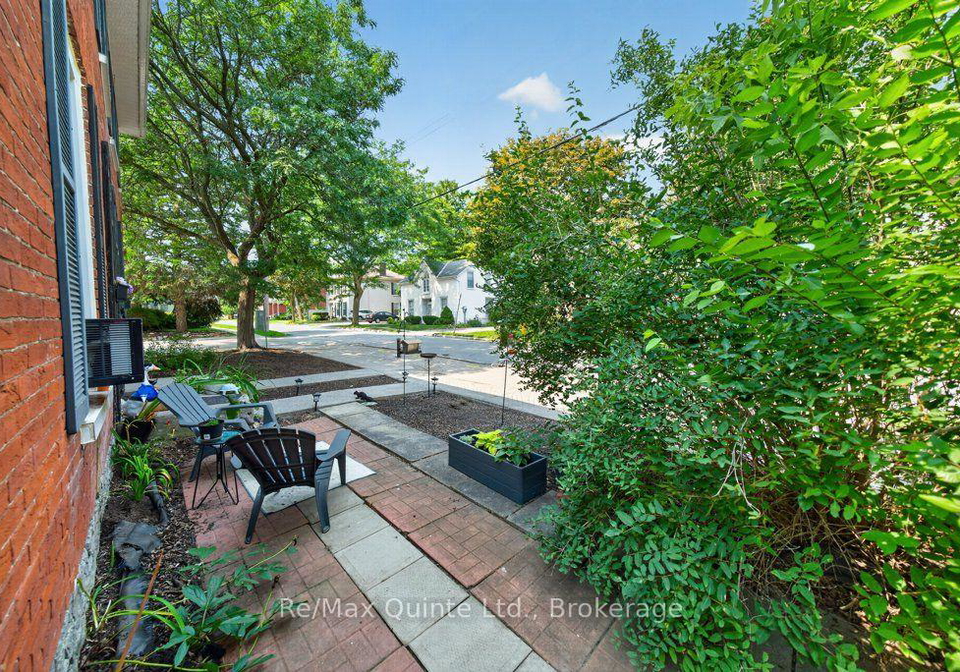 15-forin-street-belleville-ontario-x13700758