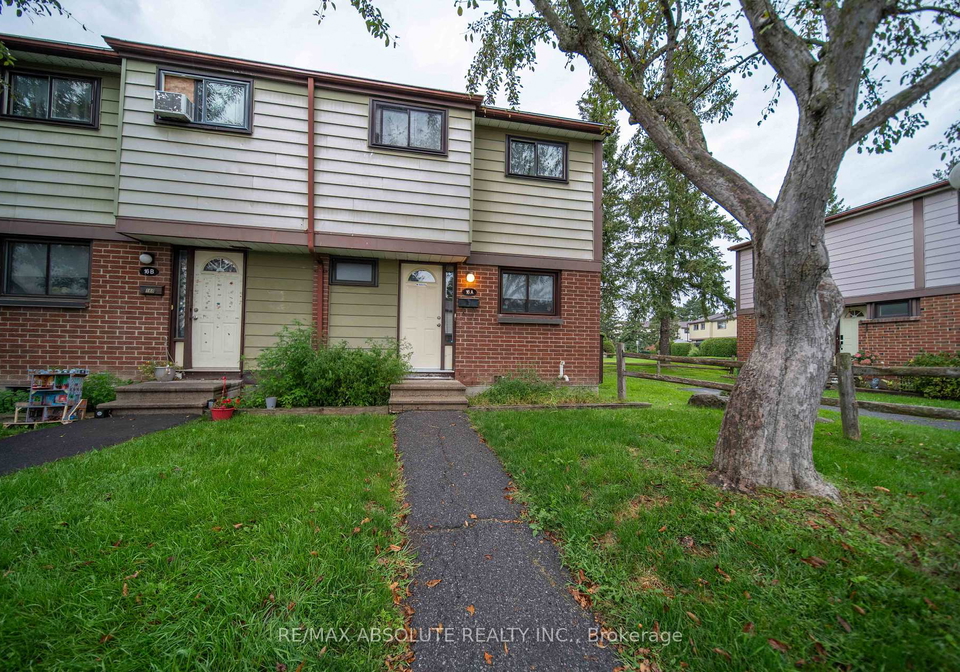 16-a-knollsbrook-drive-ottawa-ontario-x13700760