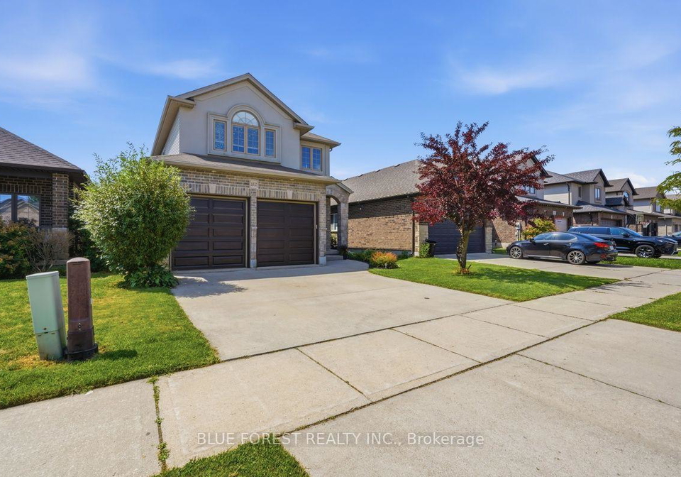 1832-cherrywood-trail-london-north-ontario-x13700896