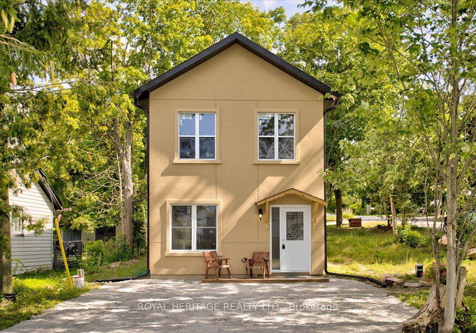 10-fawn-street-kawartha-lakes-ontario-x13700922
