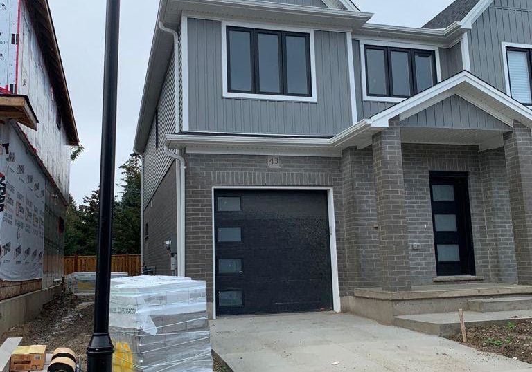 1-miller-drive-lucan-biddulph-ontario-x13700940