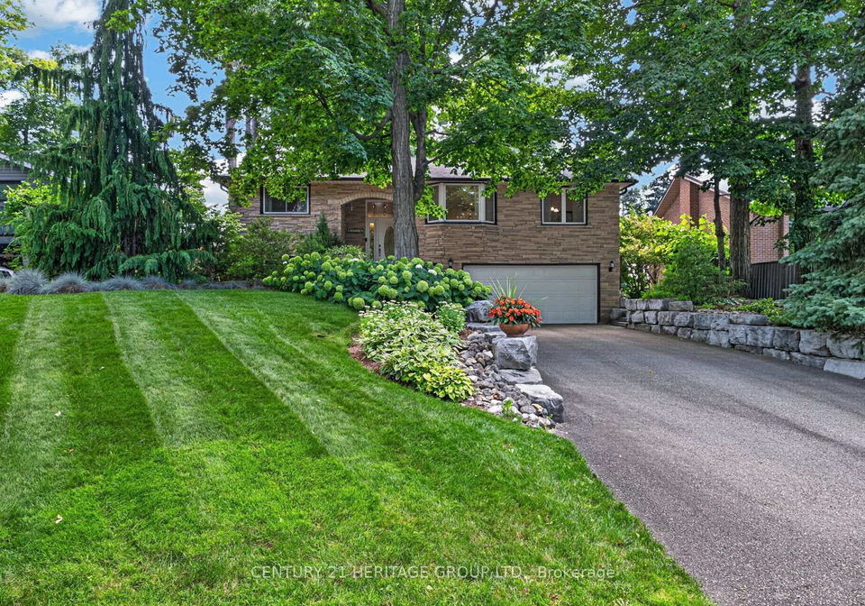 245-corrie-crescent-waterloo-ontario-x13701000