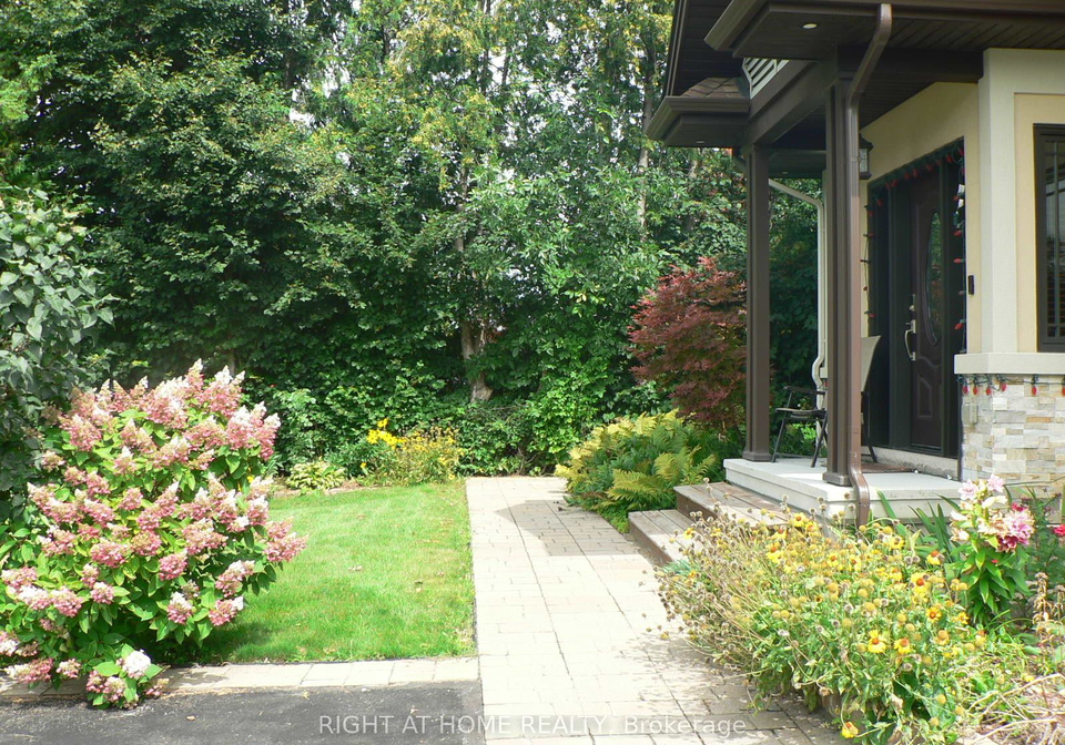 1271-field-street-ottawa-ontario-x13701088