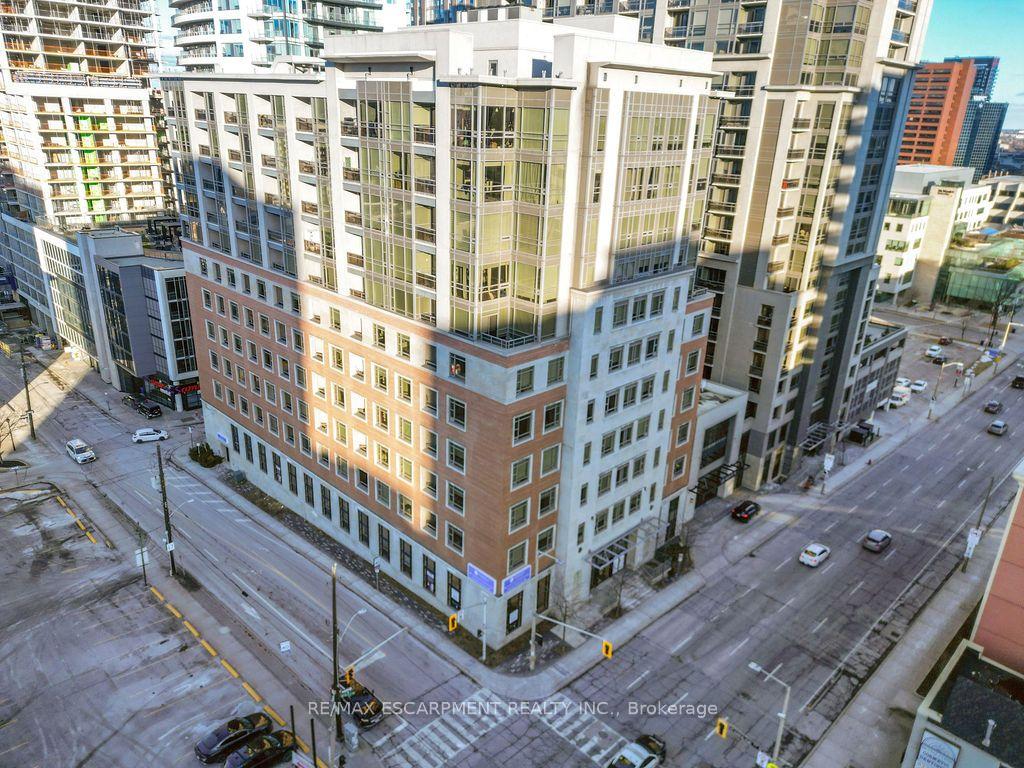 150-main-street-w-hamilton-ontario-x13701098