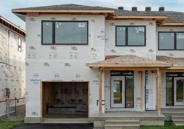 1151-moore-street-brockville-ontario-x13701142
