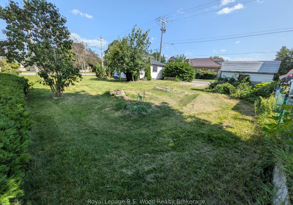 201-tillson-avenue-tillsonburg-ontario-x13701190