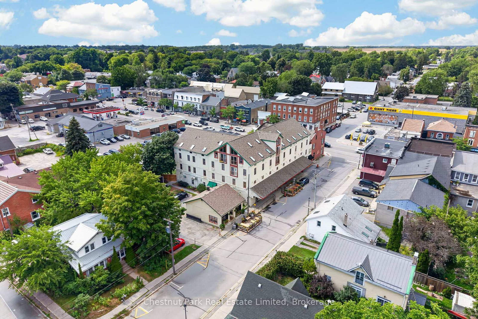 172-main-street-prince-edward-county-ontario-x13701210