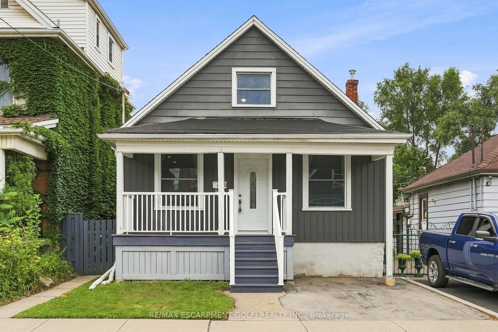 241-rosslyn-avenue-n-hamilton-ontario-x13701250