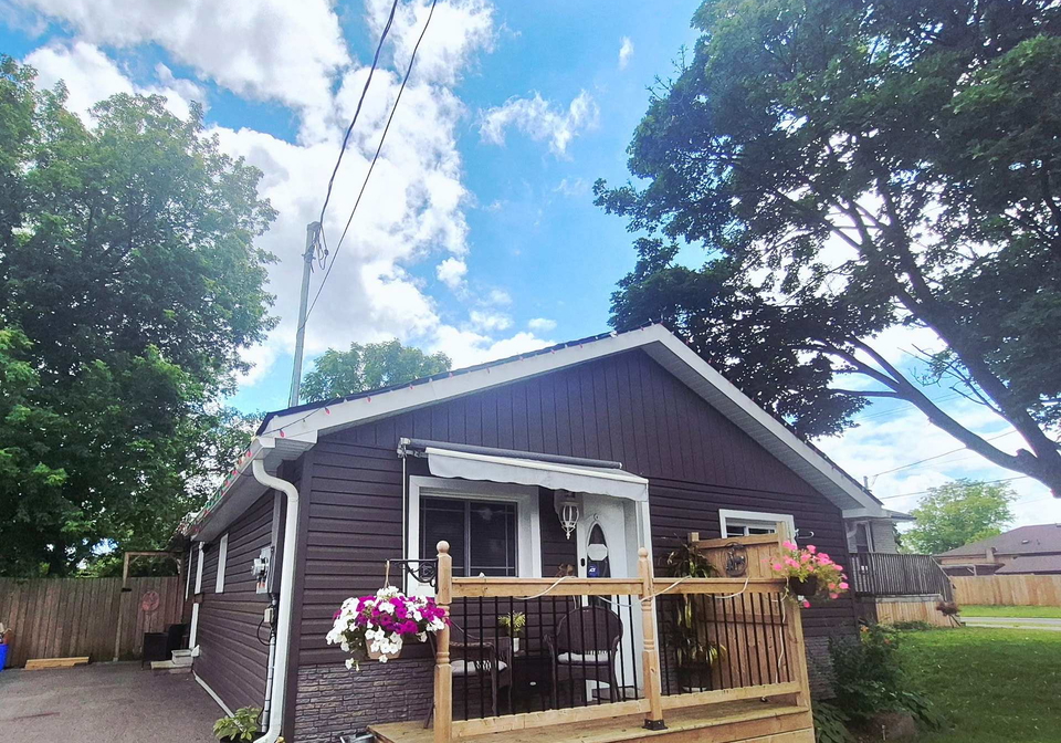 779-chamberlain-street-peterborough-ontario-x13701310
