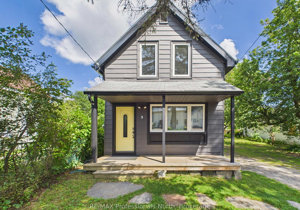 3-spadina-avenue-bracebridge-ontario-x13701356
