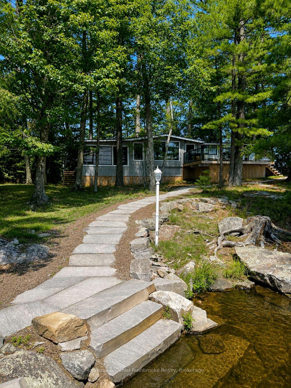 456-eilean-gowan-island-bracebridge-ontario-x13701360