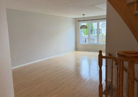 2285-brockstone-crescent-ottawa-ontario-x13701520