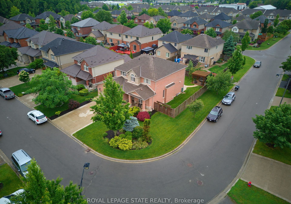 73-degrow-crescent-hamilton-ontario-x13701608