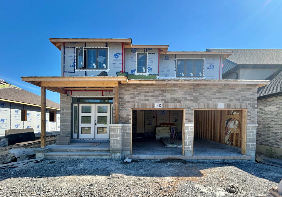 140-stonecrest-boulevard-quinte-west-ontario-x13701612