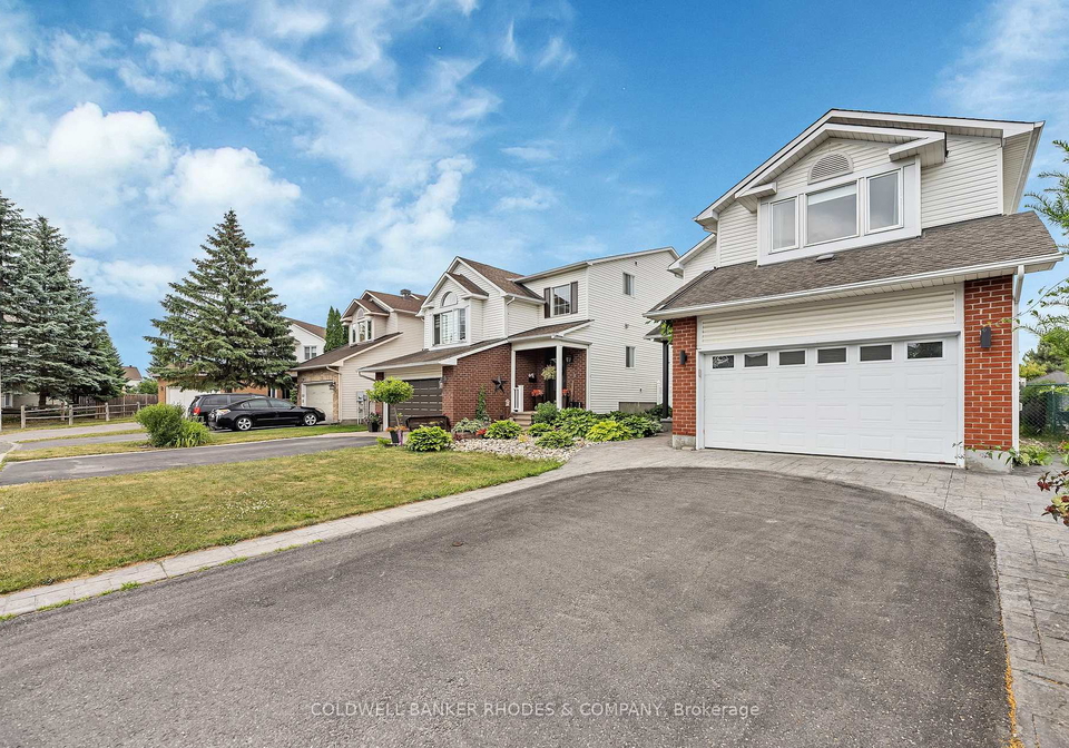 1859-hennessy-crescent-ottawa-ontario-x13701654