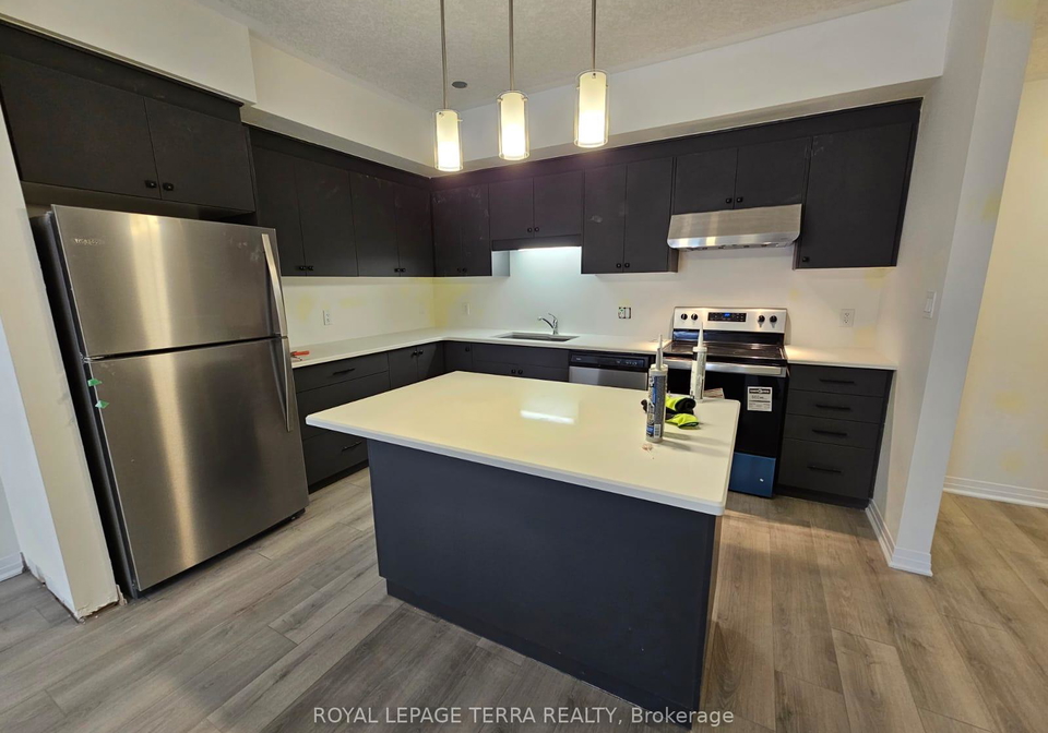 25-isherwood-avenue-cambridge-ontario-x13701784