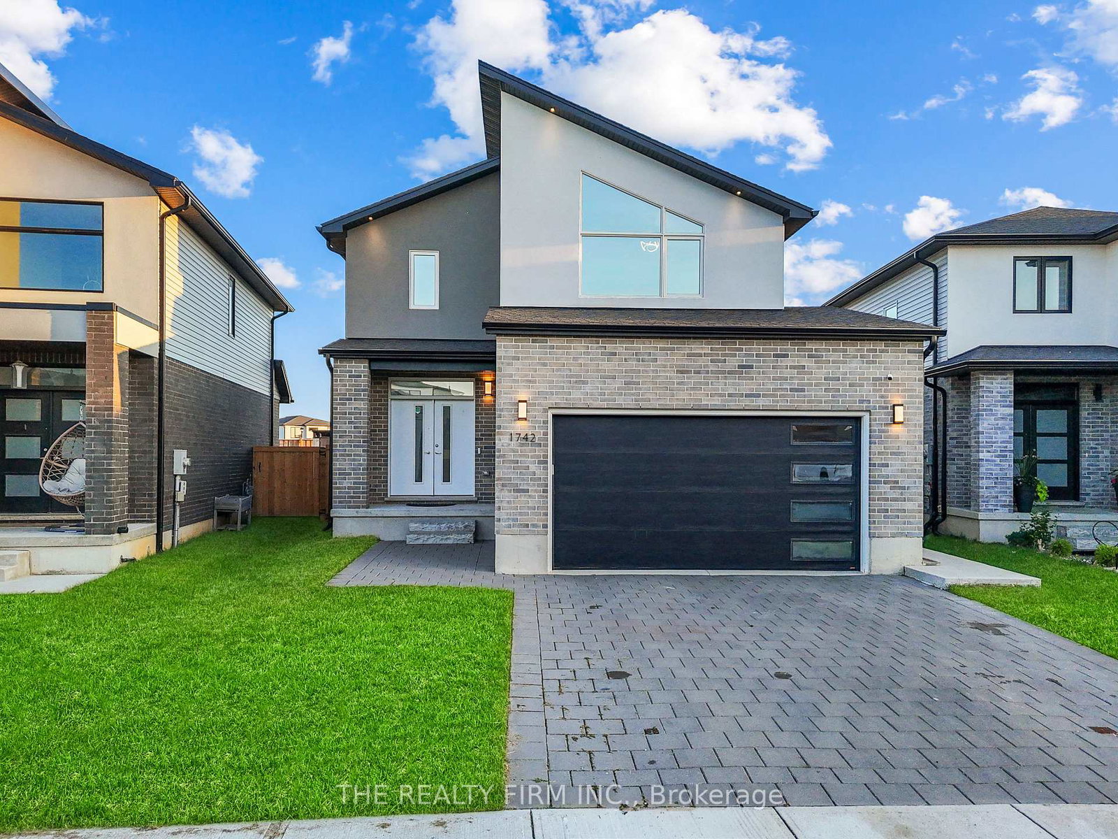 1742-applerock-avenue-london-north-ontario-x13701834