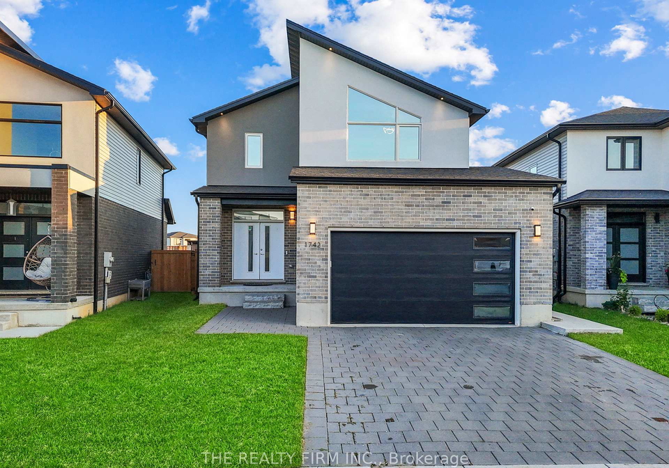 1742-applerock-avenue-london-north-ontario-x13701834