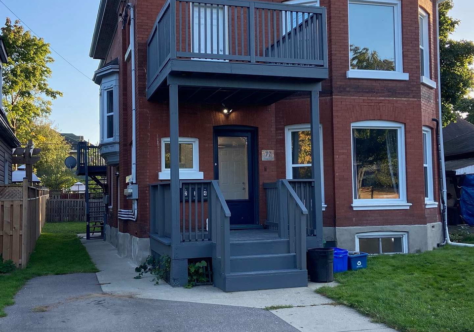 77-east-avenue-brantford-ontario-x13701866
