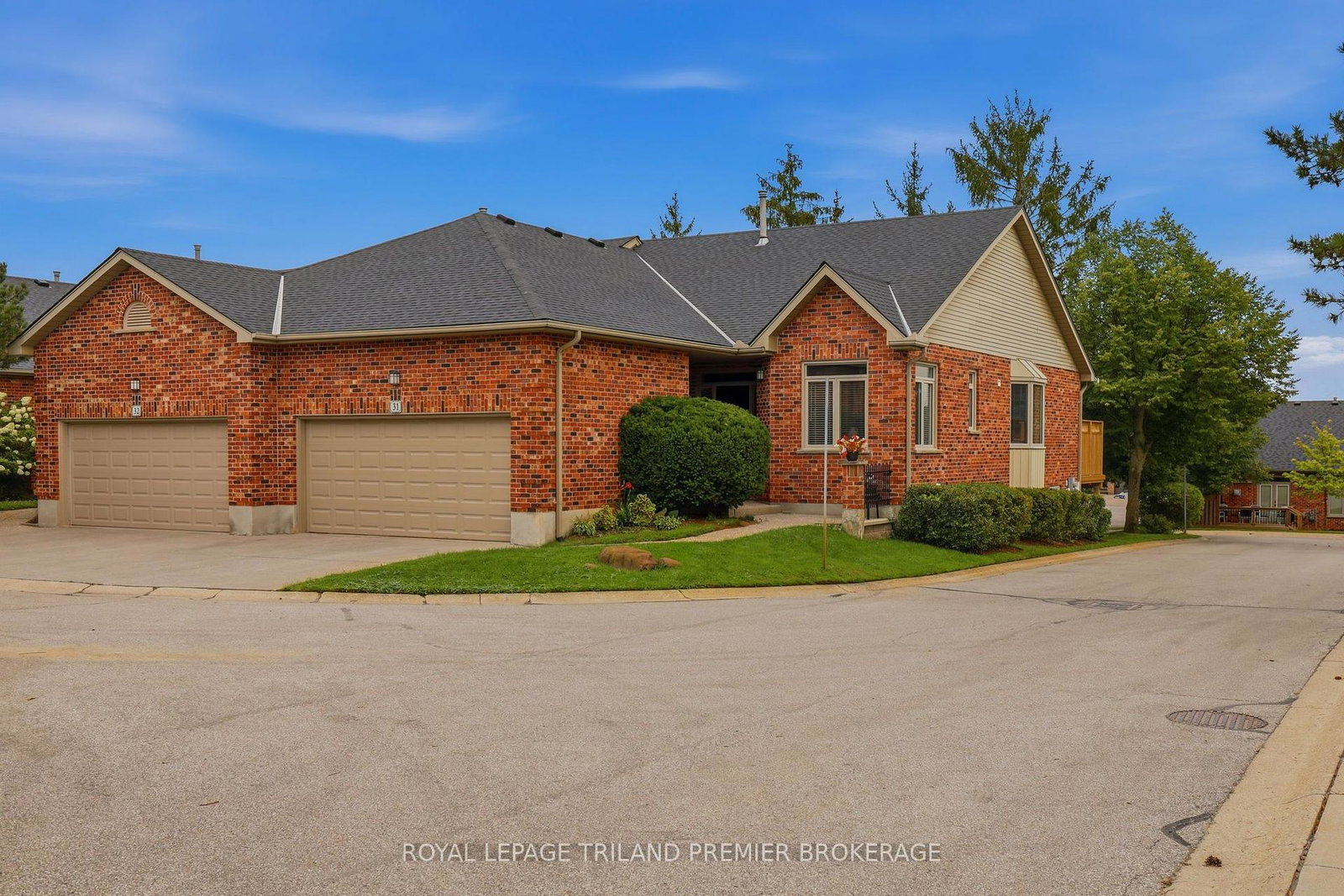 400-ambleside-drive-london-north-ontario-x13701942