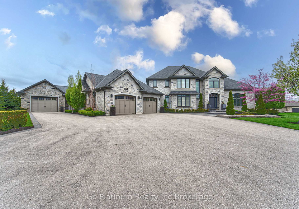 100-deer-crescent-norwich-ontario-x13701964