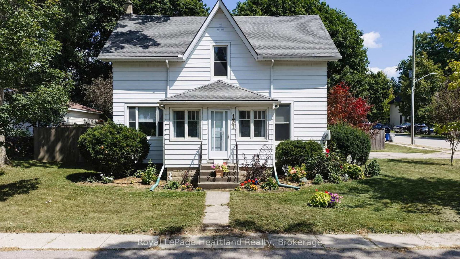 131-rattenbury-street-w-central-huron-ontario-x13701982